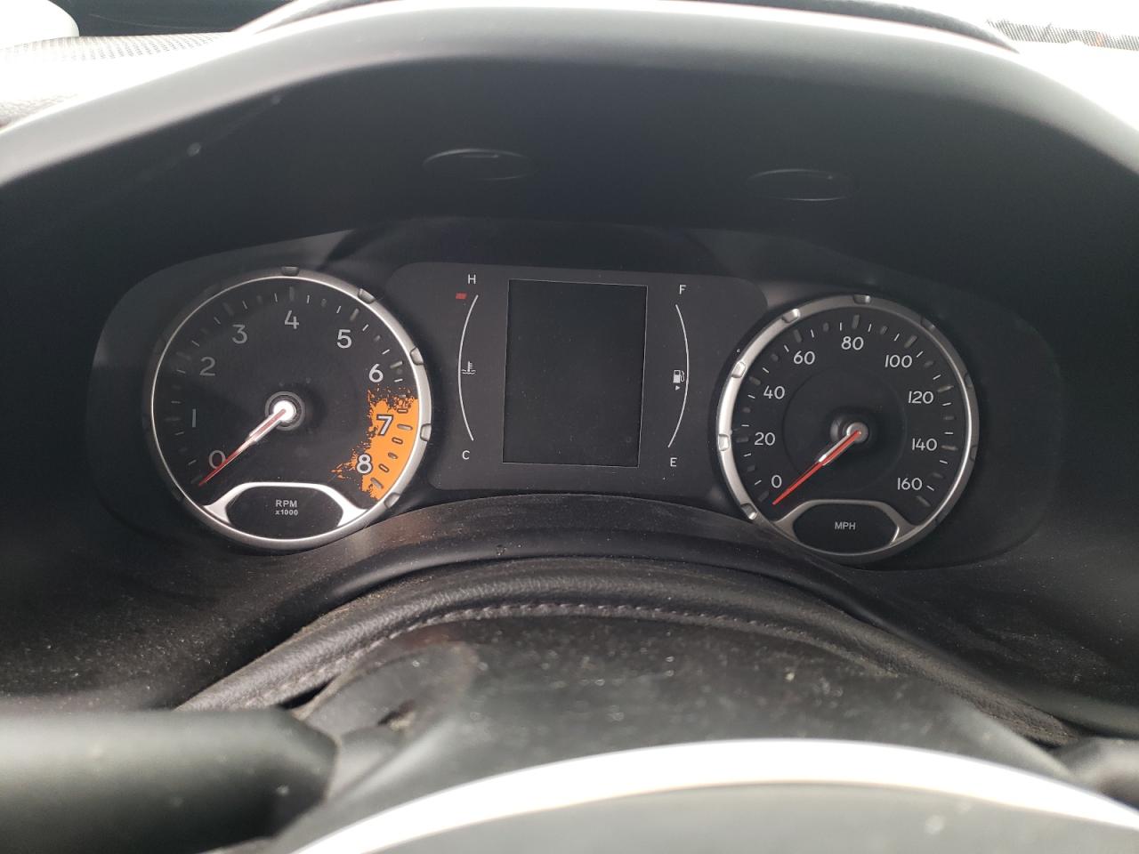 Photo 8 from auction – 2015 JEEP RENEGADE L with VIN ZACCJABTXFPB39546