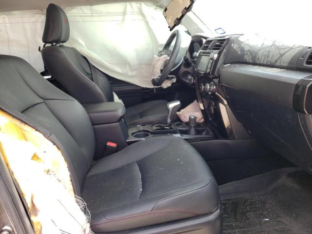Photo 5 from auction – 2019 TOYOTA 4RUNNER SR with VIN JTEBU5JR1K5716270
