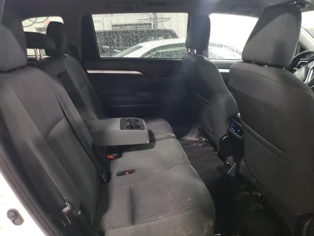 Photo 6 from auction – 2019 TOYOTA HIGHLANDER with VIN 5TDBZRFH4KS956887