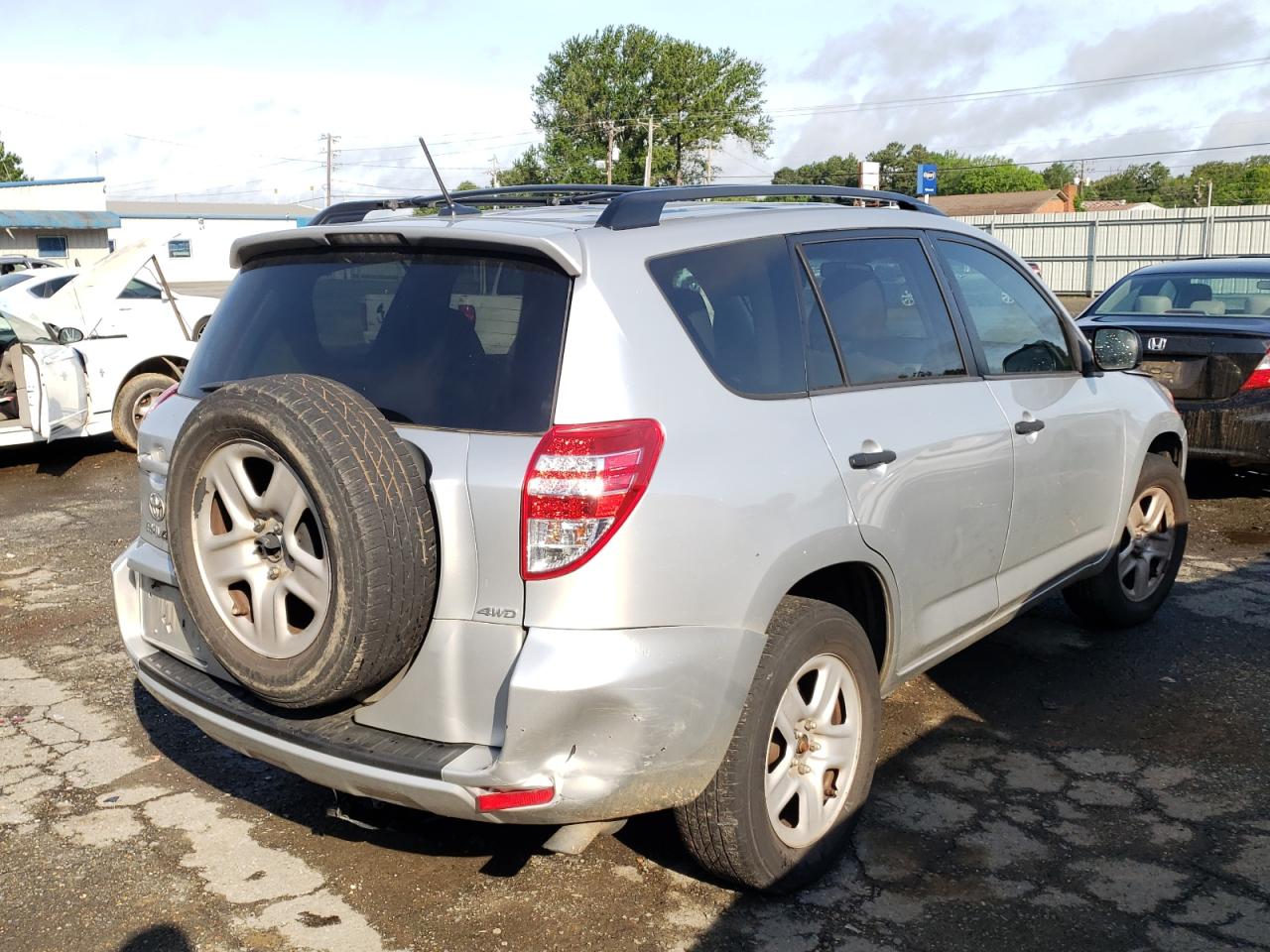 Photo 4 from auction – 2012 TOYOTA RAV4 with VIN 2T3BF4DVXCW229290