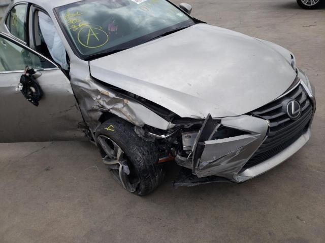Photo 9 from auction – 2017 LEXUS IS 200T with VIN JTHBA1D26H5040698