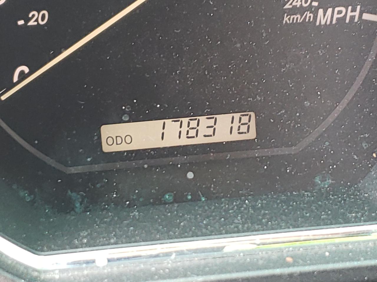 Photo 8 from auction – 2004 LEXUS RX 330 with VIN 2T2GA31U54C012800