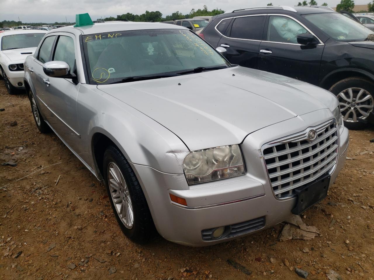 CHRYSLER 300 TOURIN 2010 with VIN 2C3CA5CV6AH325798 - Photo from auction