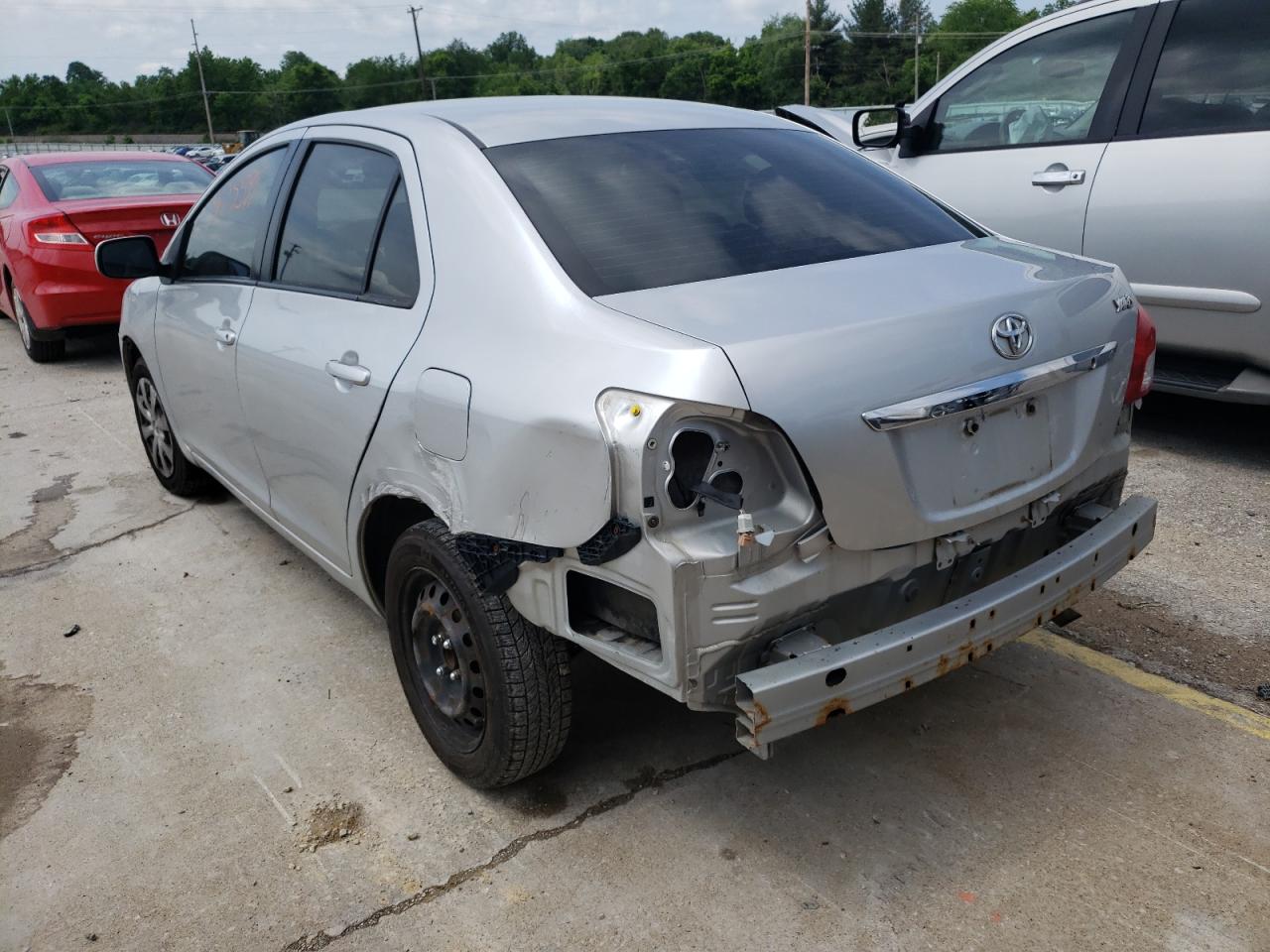 Photo 3 from auction – 2012 TOYOTA YARIS with VIN JTDBT4K31CL019433