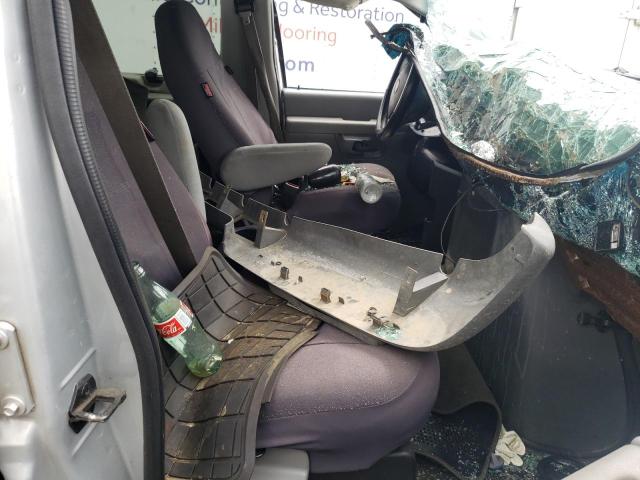 Photo 5 from auction – 2006 FORD ECONOLINE with VIN 1FBNE31L06DA27965