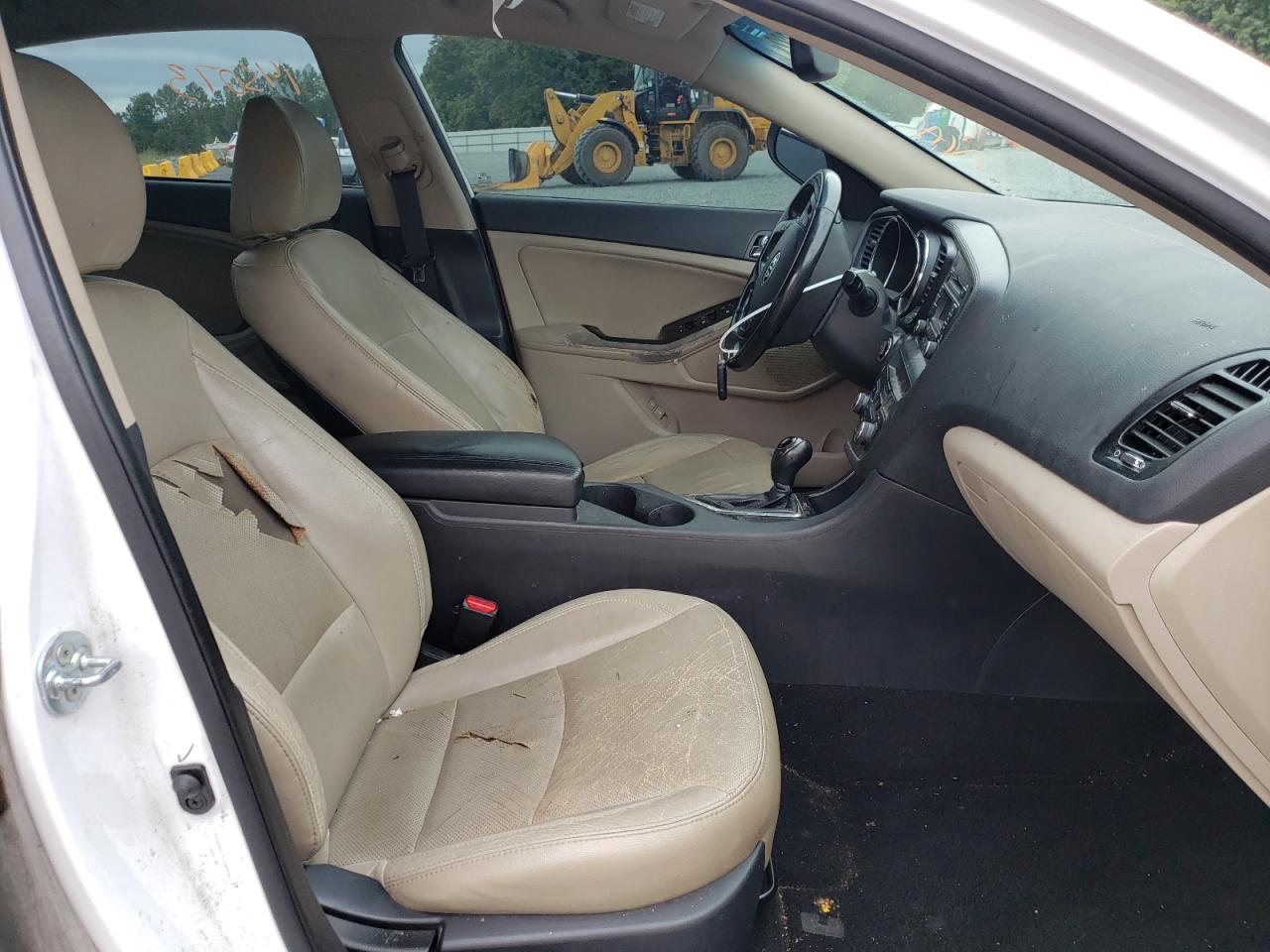 Photo 5 from auction – 2012 KIA OPTIMA EX with VIN 5XXGN4A7XCG029981
