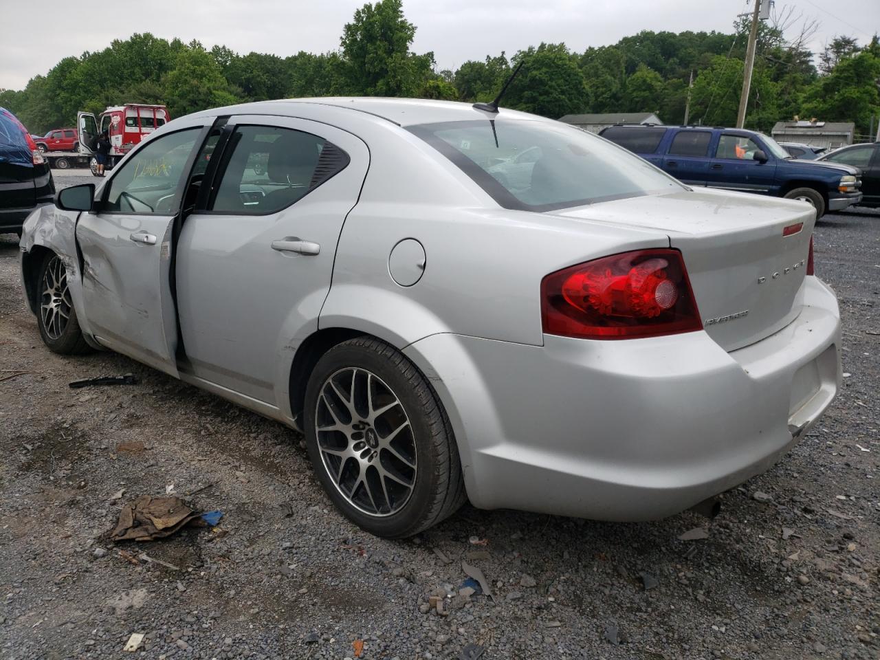 Photo 15 from auction – 2012 DODGE AVENGER SE with VIN 1C3CDZAB7CN294188