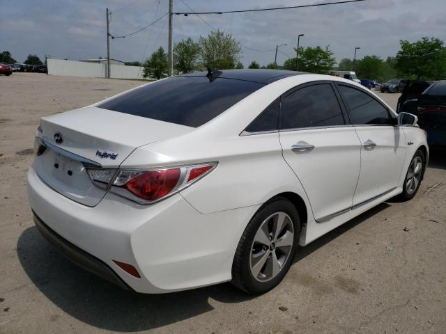 Photo 4 from auction – 2011 HYUNDAI SONATA HYB with VIN KMHEC4A45BA007332