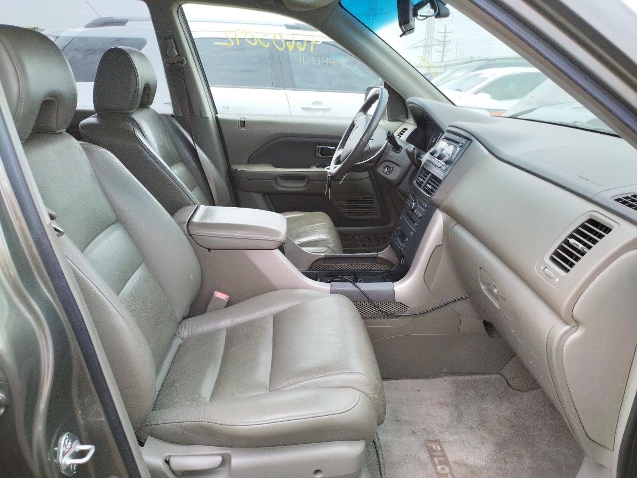 Photo 19 from auction – 2008 HONDA PILOT EXL with VIN 5FNYF18648B029840