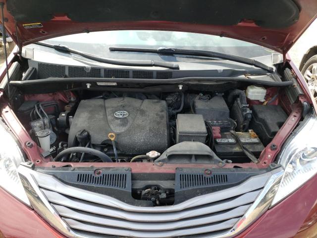 Photo 7 from auction – 2017 TOYOTA SIENNA XLE with VIN 5TDYZ3DC1HS863283
