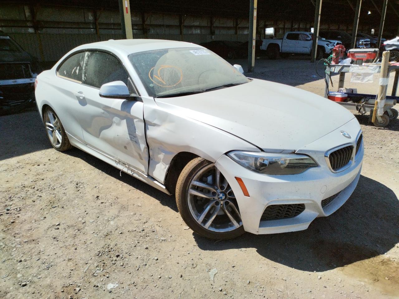 BMW 228 I 2015 مع رقم تعريف المركبة WBA1F5C58FV256712 - صورة من المزاد