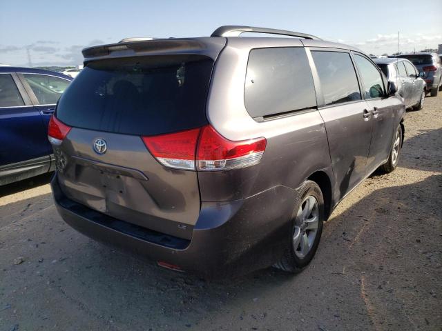 Photo 4 from auction – 2014 TOYOTA SIENNA LE with VIN 5TDKK3DC4ES455009
