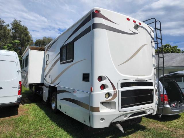 Photo 3 from auction – 2007 FREIGHTLINER CHASSIS X with VIN 4UZAAJBV97CY31579