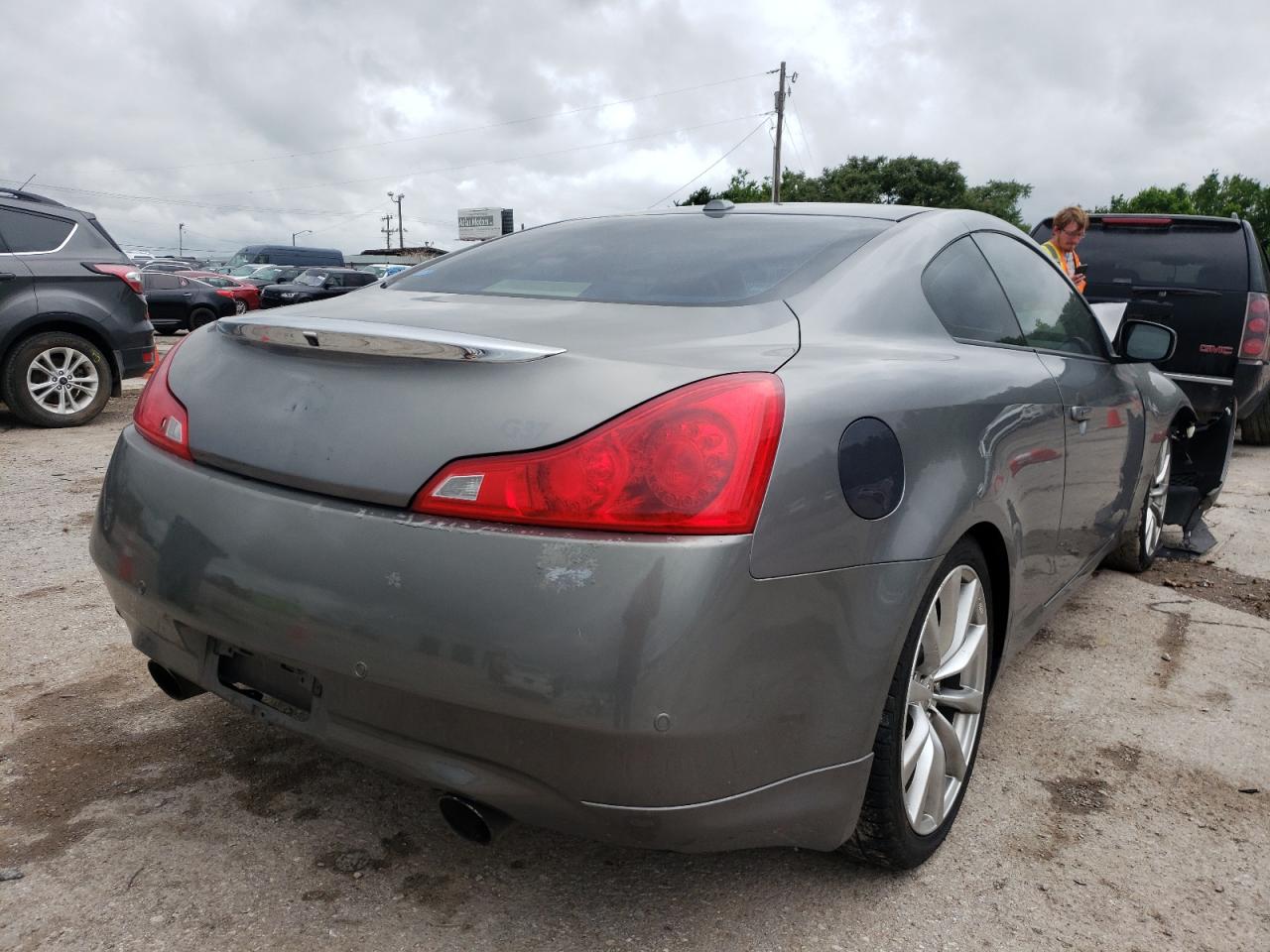 Photo 4 from auction – 2010 INFINITI G37 BASE with VIN JN1CV6EK9AM101482