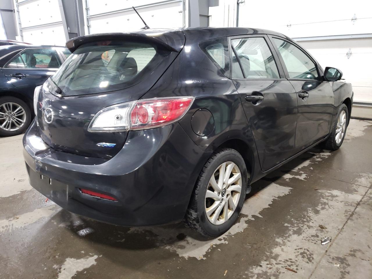 Photo 4 from auction – 2013 MAZDA 3 I with VIN JM1BL1L74D1722358