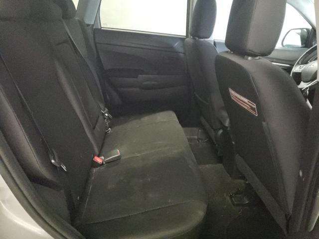 Photo 6 from auction – 2015 MITSUBISHI OUTLANDER with VIN 4A4AR3AU2FE054580