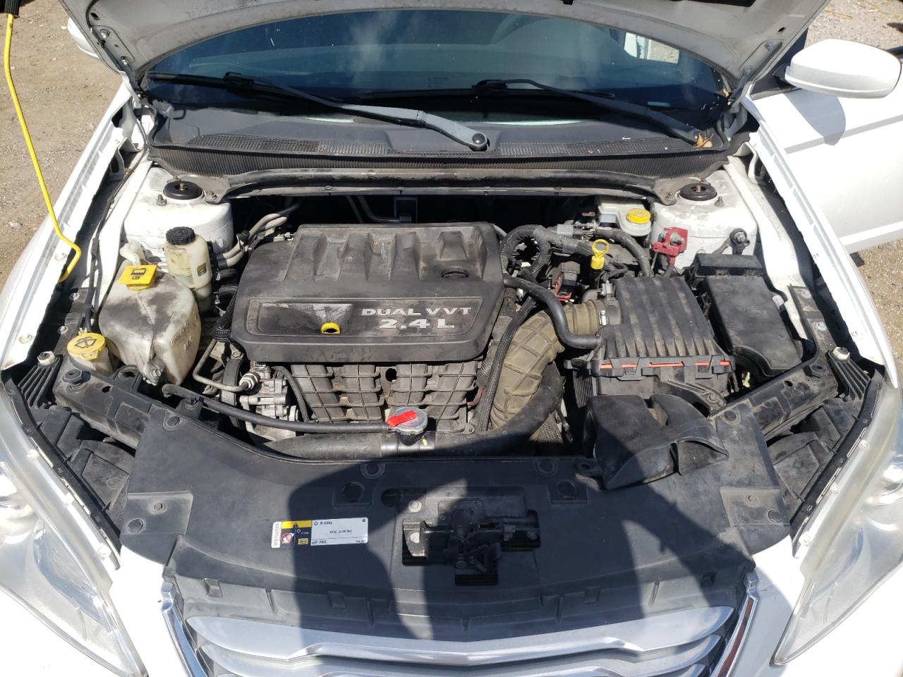 Photo 11 from auction – 2014 CHRYSLER 200 LX with VIN 1C3CCBAB1EN205969