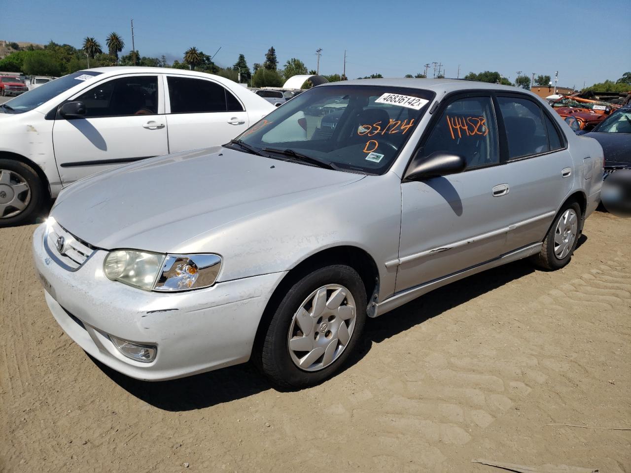 Photo 2 from auction – 2001 TOYOTA COROLLA CE with VIN 1NXBR12E31Z563000