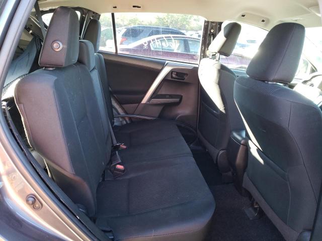 Photo 6 from auction – 2018 TOYOTA RAV4 LE with VIN 2T3BFREVXJW776245