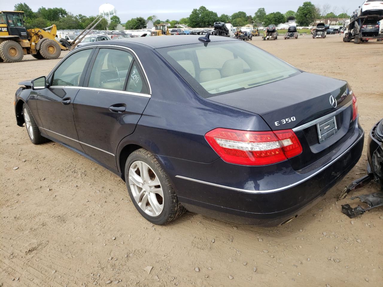 Photo 15 from auction – 2011 MERCEDES-BENZ E 350 4MAT with VIN WDDHF8HBXBA303571