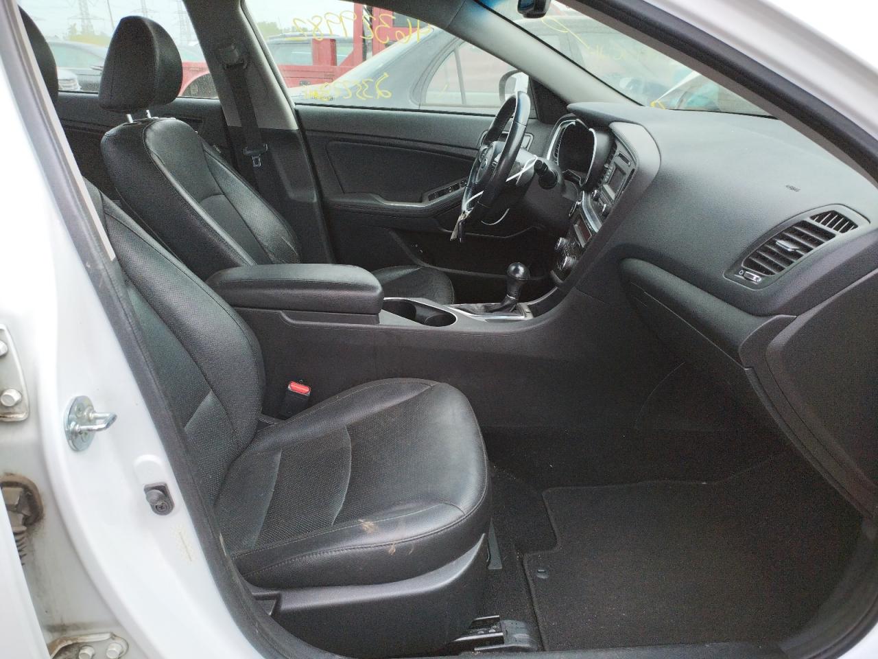 صورة رقم 5 من المزاد - 2015 KIA OPTIMA SX مع VIN 5XXGR4A79FG374444