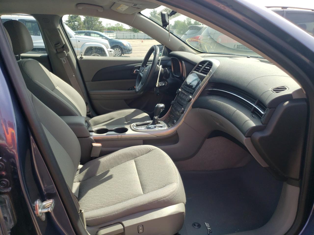 Photo 5 from auction – 2013 CHEVROLET MALIBU LS with VIN 1G11A5SA9DF322099