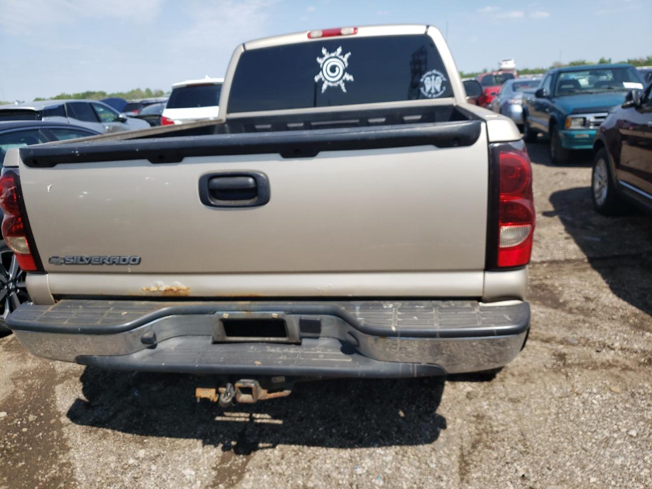 Photo 20 from auction – 2006 CHEVROLET SILVERADO with VIN 2GCEK19V461163218