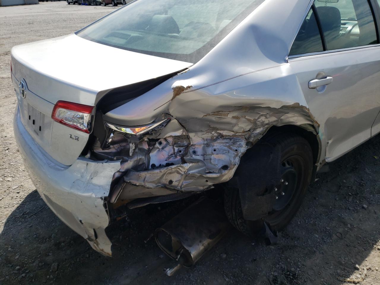Foto 9 de la subasta – 2012 TOYOTA CAMRY BASE con VIN 4T1BF1FK6CU022406