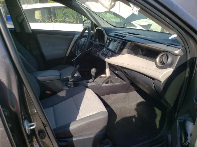 Photo 5 from auction – 2015 TOYOTA RAV4 LE with VIN JTMBFREV6FJ017985