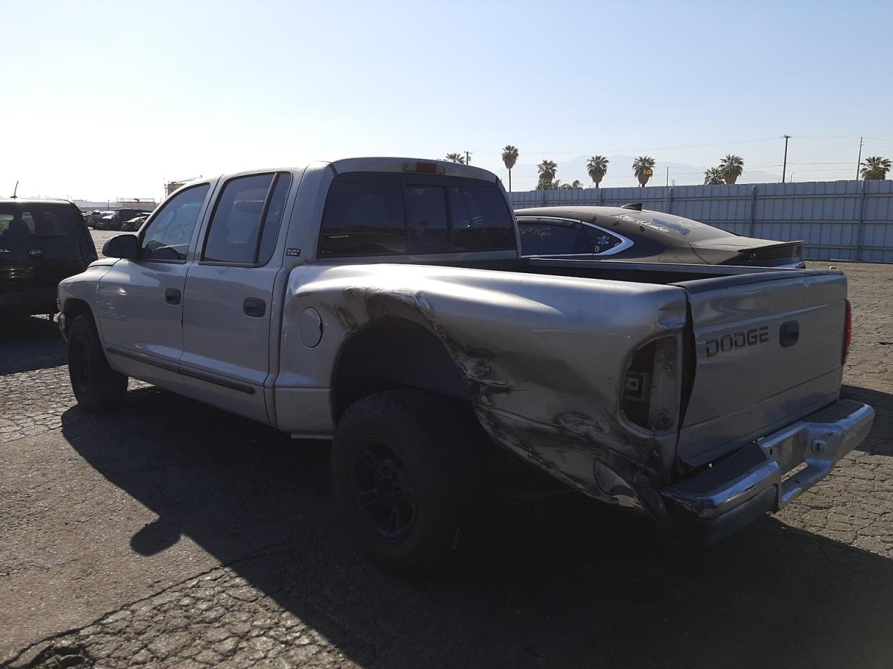 Photo 3 from auction – 2000 DODGE DAKOTA QUA with VIN 1B7GL2AX3YS759576