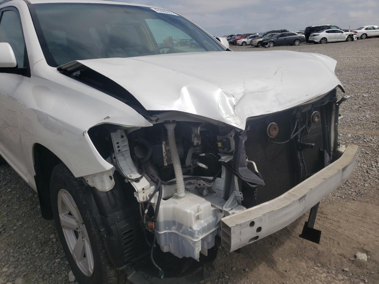 Photo 9 from auction – 2010 TOYOTA HIGHLANDER with VIN 5TDJK3EH5AS040085