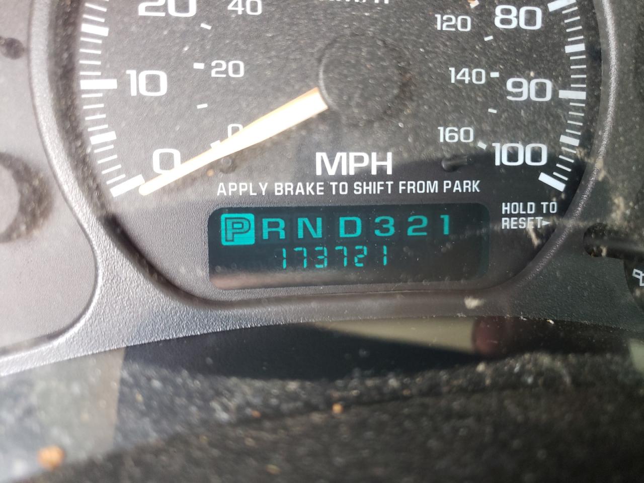 Photo 8 from auction – 2002 CHEVROLET AVALANCHE with VIN 3GNEC13T02G131718