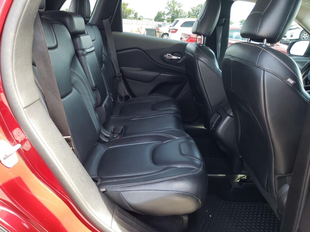 Photo 18 from auction – 2014 JEEP CHEROKEE L with VIN 1C4PJLDB4EW208217