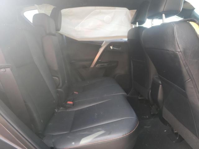 Photo 6 from auction – 2016 TOYOTA RAV4 SE with VIN JTMJFREV6GJ100765
