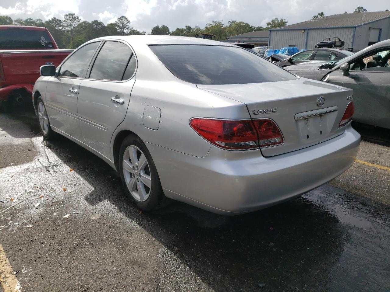 Photo 3 from auction – 2005 LEXUS ES 330 with VIN JTHBA30GX55120921