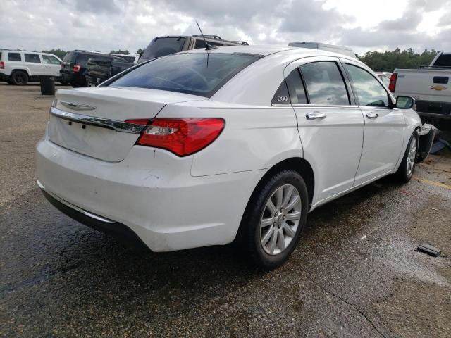 Photo 4 from auction – 2013 CHRYSLER 200 LIMITE with VIN 1C3CCBCG3DN634859