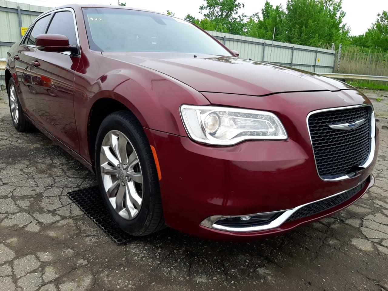 CHRYSLER 300 LIMITE 2016 with VIN 2C3CCARGXGH296620 - Photo from auction