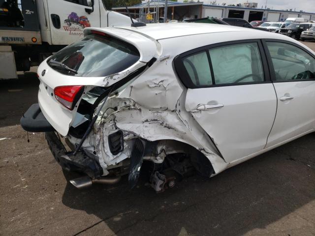Photo 9 from auction – 2017 KIA FORTE LX with VIN KNAFK5A8XH5674559
