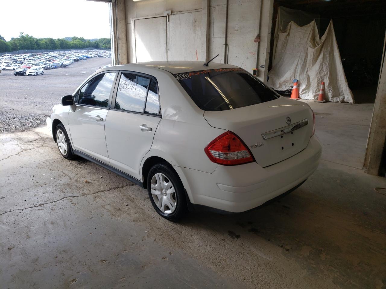 صورة رقم 3 من المزاد - 2011 NISSAN VERSA S مع VIN 3N1BC1APXBL438020