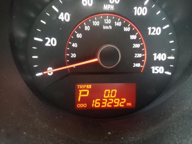 Photo 8 from auction – 2011 KIA SORENTO BA with VIN 5XYKT4A13BG094774