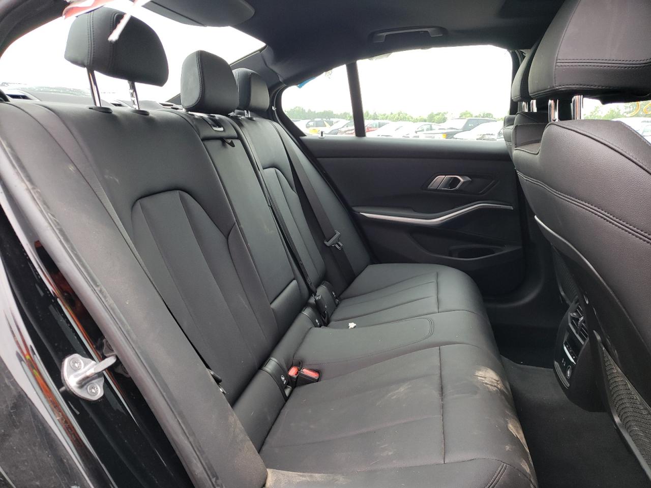 Photo 6 from auction – 2020 BMW 330I with VIN 3MW5R1J07L8B25259