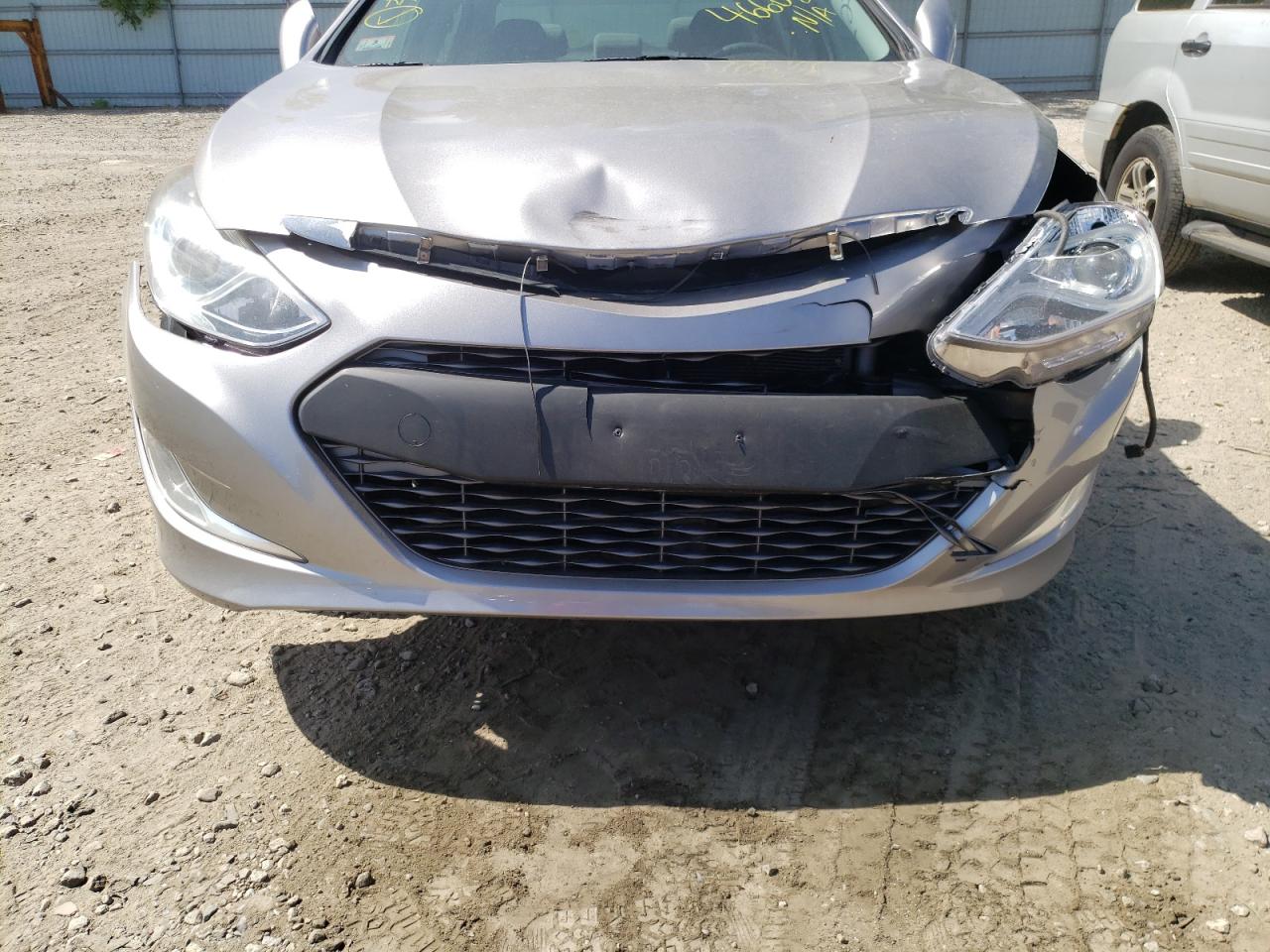 صورة رقم 9 من المزاد - 2012 HYUNDAI SONATA HYB مع VIN KMHEC4A41CA026008