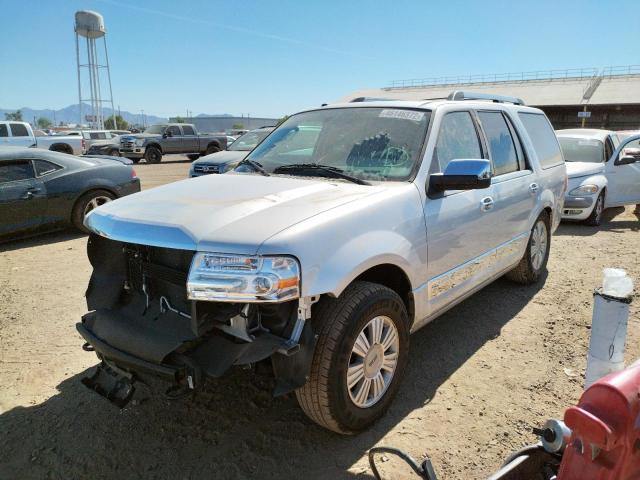 Photo 2 from auction – 2011 LINCOLN NAVIGATOR with VIN 5LMJJ2J56BEJ09486