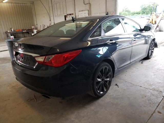 Photo 4 from auction – 2011 HYUNDAI SONATA SE with VIN 5NPEC4AC7BH090444