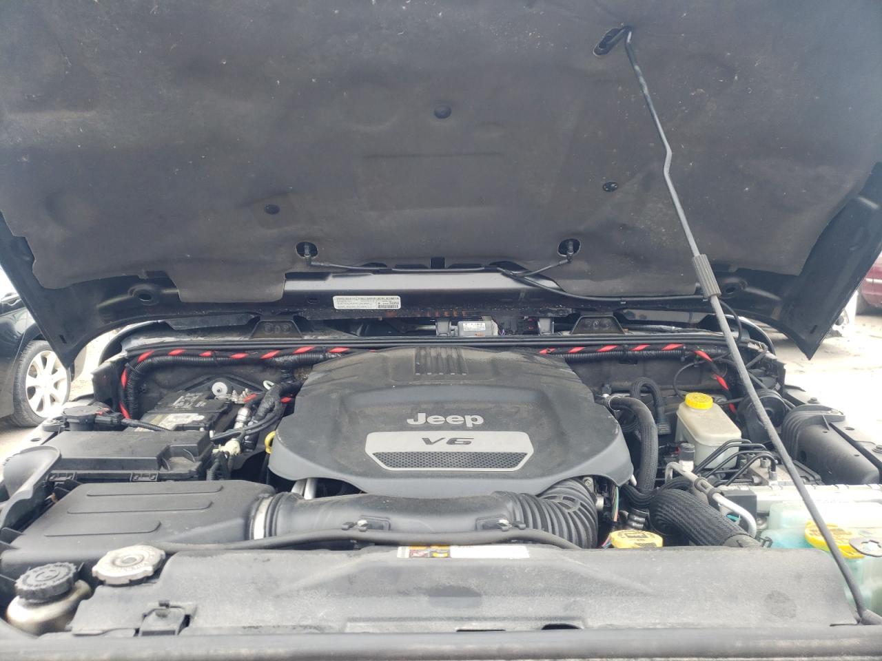 Photo 7 from auction – 2014 JEEP WRANGLER U with VIN 1C4HJWEG4EL312336