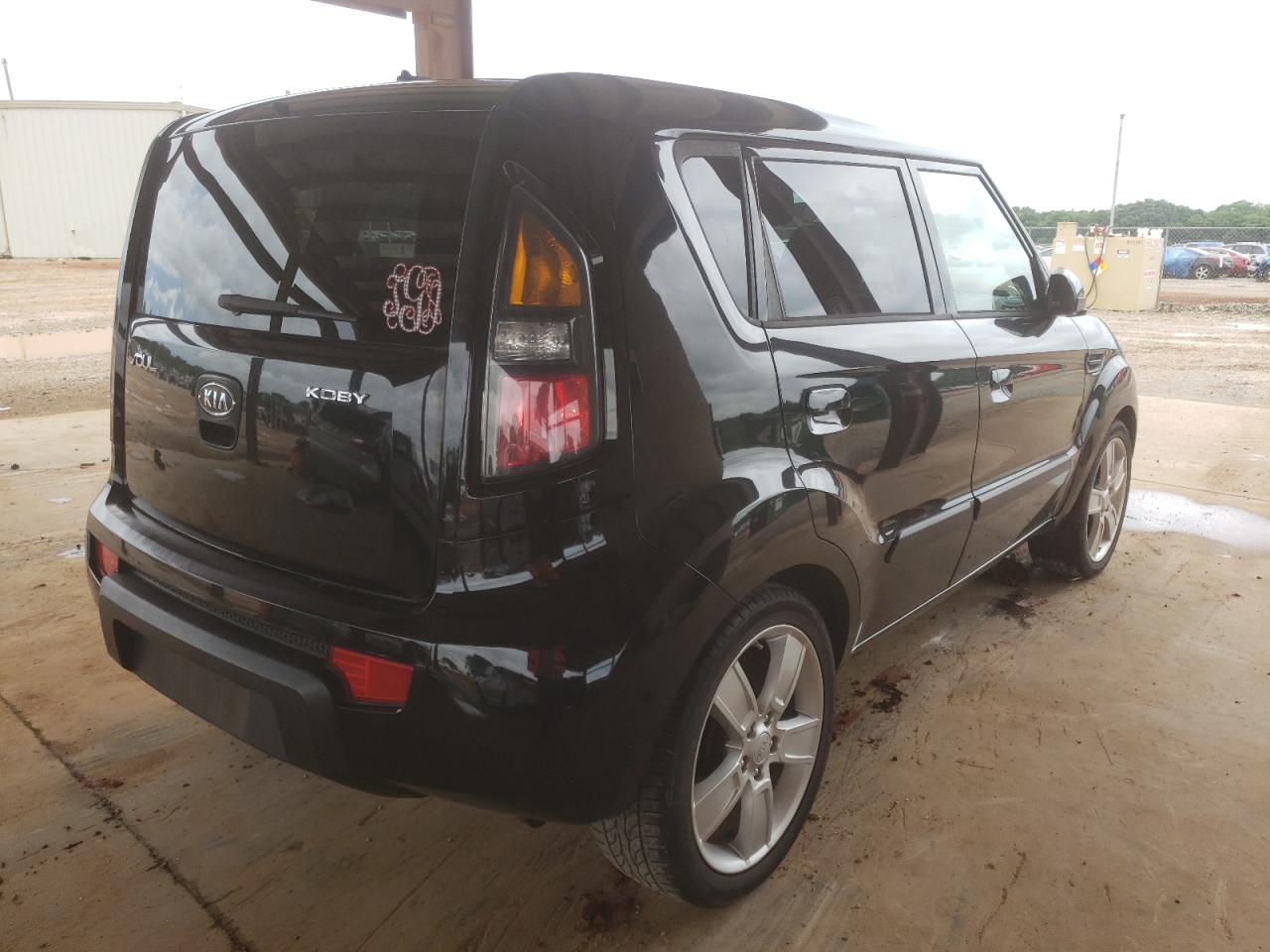 Photo 4 from auction – 2010 KIA SOUL + with VIN KNDJT2A2XA7055359