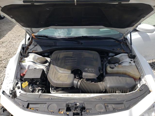 Photo 7 from auction – 2019 CHRYSLER 300 with VIN 2C3CCAAG5KH590835