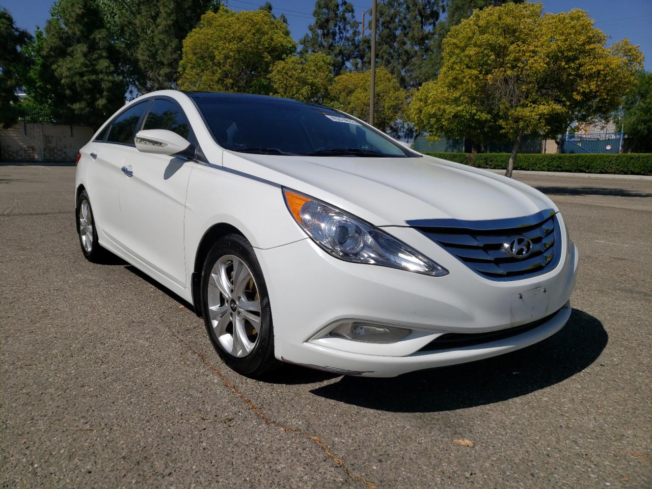 HYUNDAI SONATA SE 2013 with VIN 5NPEC4AC3DH521848 - Photo from auction