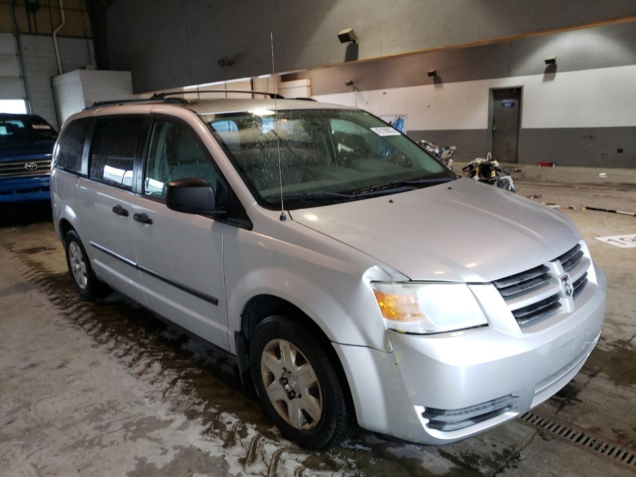 Photo 9 from auction – 2008 DODGE GRAND CARA with VIN 2D8HN44H78R707014