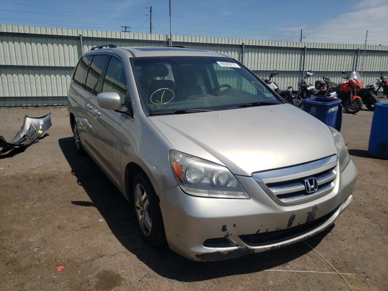Photo 14 from auction – 2005 HONDA ODYSSEY EX with VIN 5FNRL38735B004604